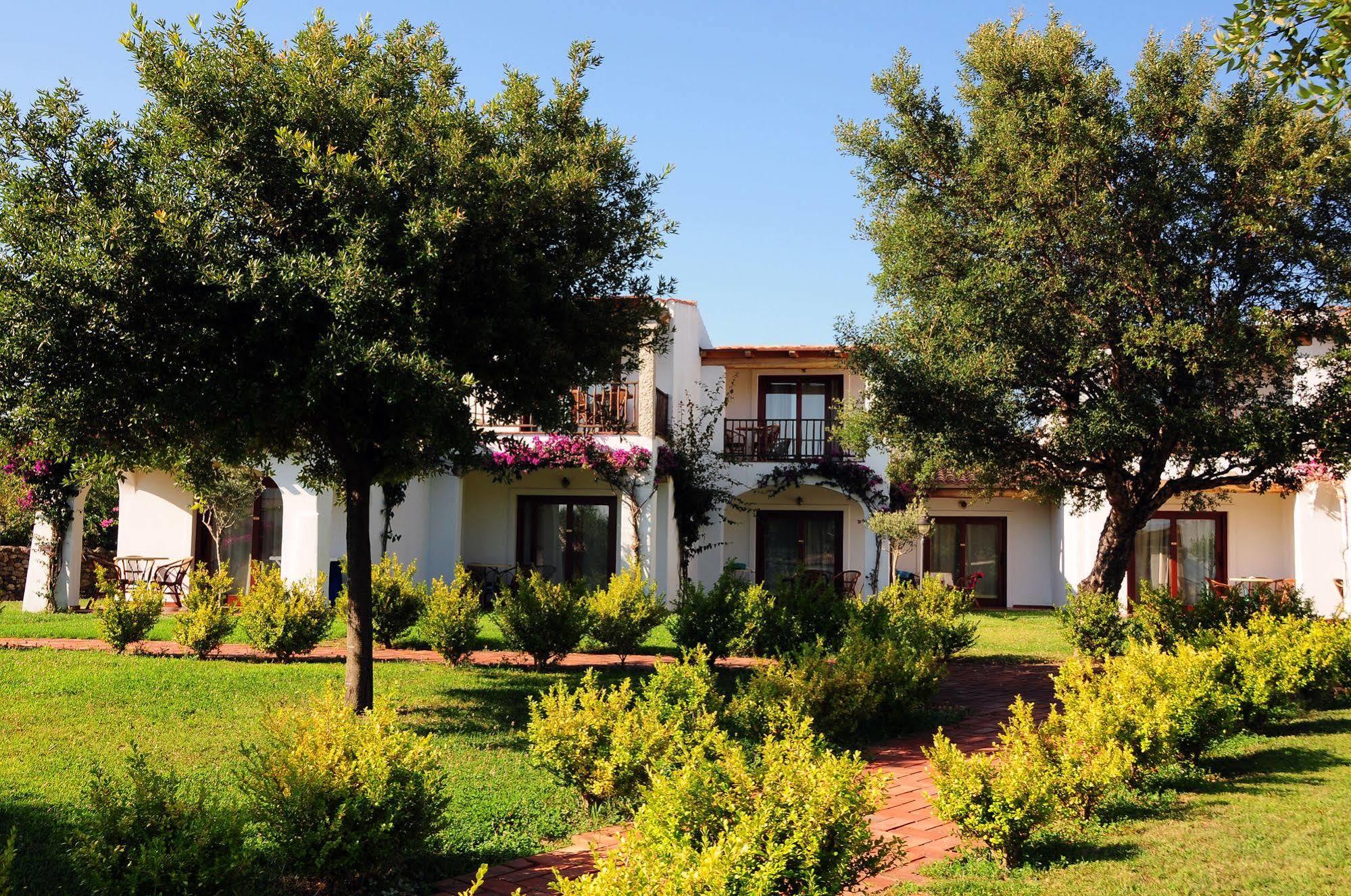 Apart-hotel Le Tre Querce San Teodoro (Sardinia)